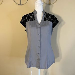 Express Gray and Black Lace Cap Short Sleeve Button Down Collar Free Top Small